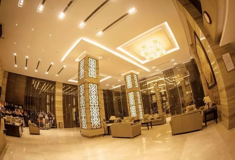 Fotos del hotel Halong Palace:  4