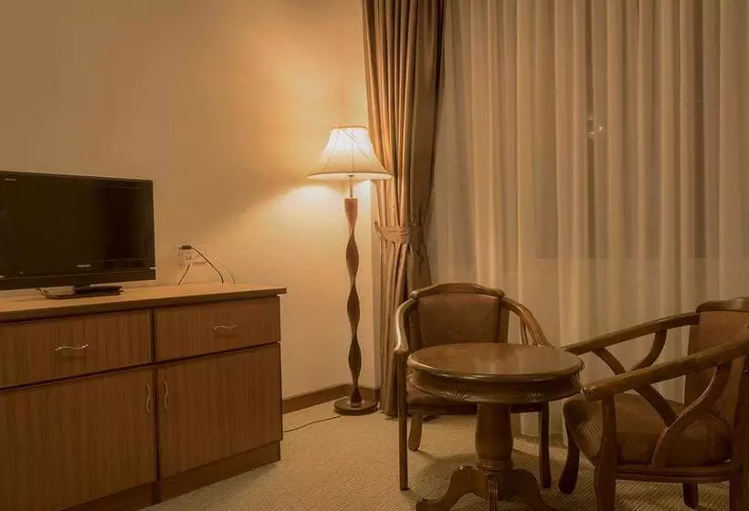 Fotos del hotel The Regency  Seri Warisan:  16