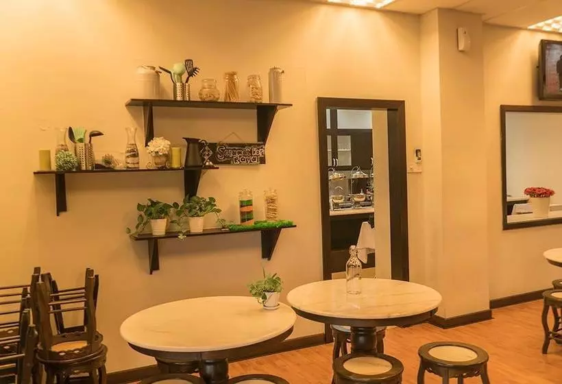 Fotos del hotel The Regency  Seri Warisan:  5