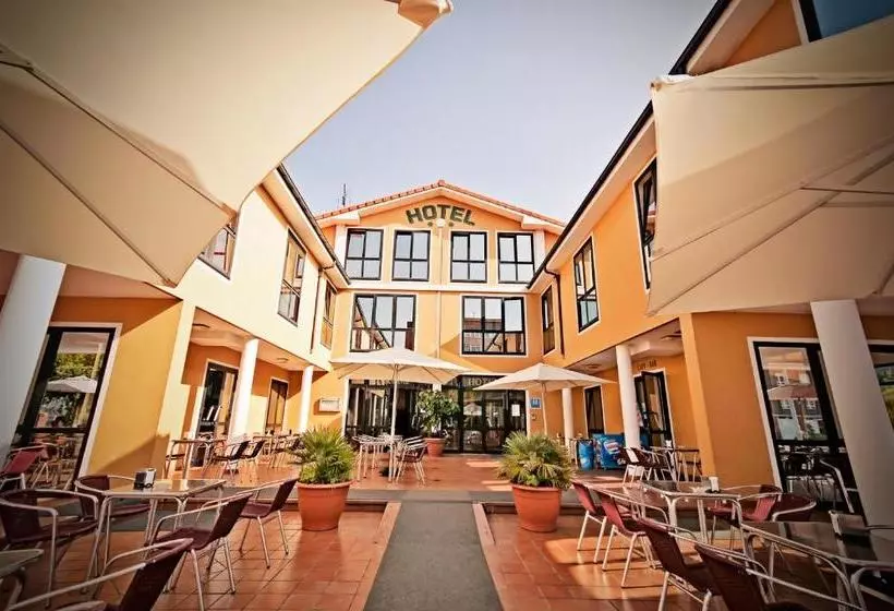 Fotos del hotel Piedras:  8
