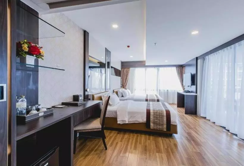 Fotos del hotel Golden Jomtien Beach:  8