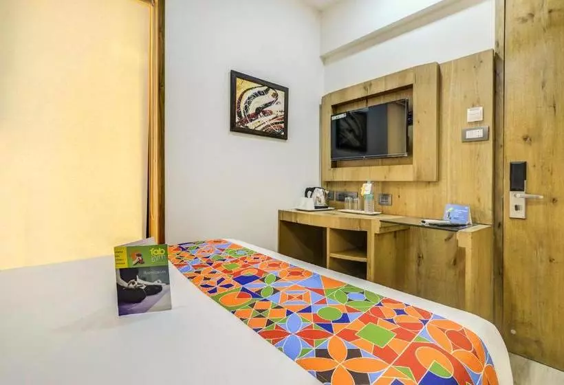 Fotos del hotel Fab Midaas Comforts:  14
