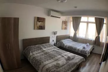 Samuil Apartments - Burgas