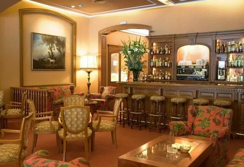 Fotos del hotel Regencia Colón:  6