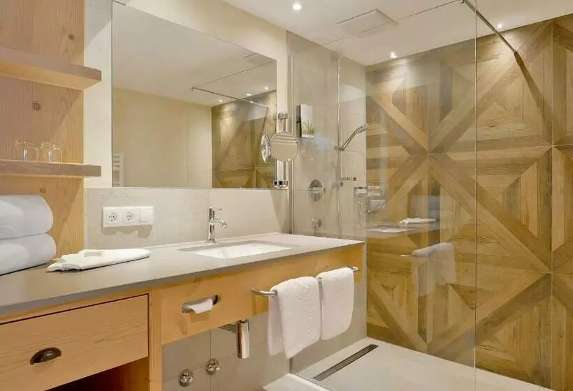 Fotos del hotel Alpenhotel Kramerwirt:  14