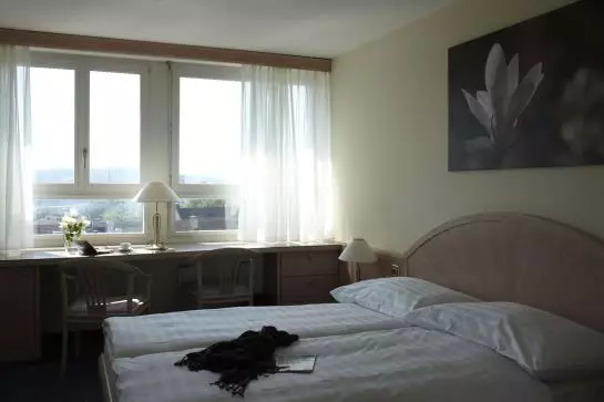 Fotos del hotel Astor Hotel & Serviced Apartments:  18