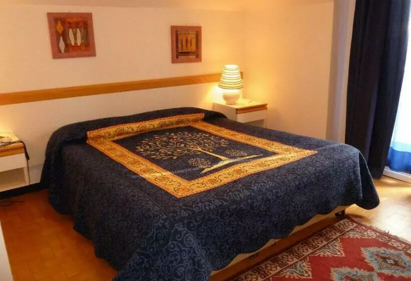 Fotos del hotel Agnello D Oro Genova:  11