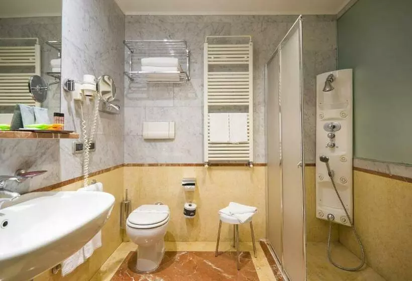 Fotos del hotel Carrobbio:  4