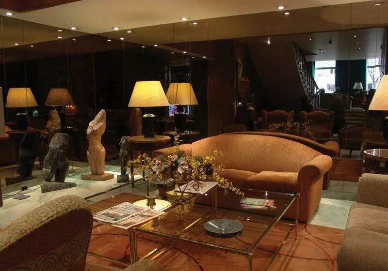 Fotos del hotel Vip Executive Diplomático:  8