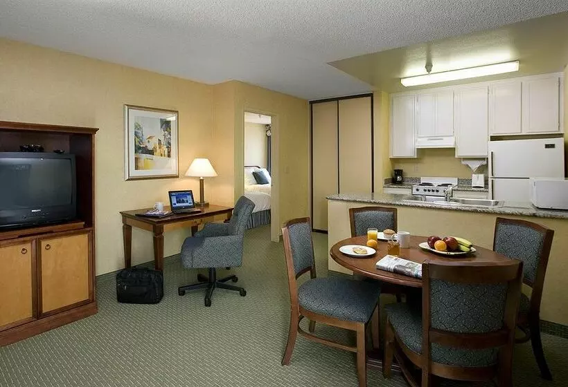 Fotos del hotel Sommerset Suites Hotel:  18