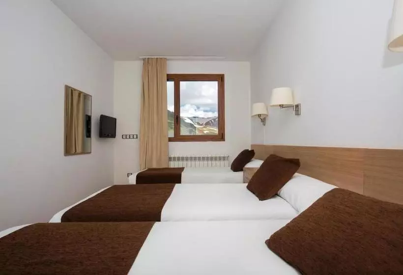 Fotos del hotel Catalunya Ski:  3