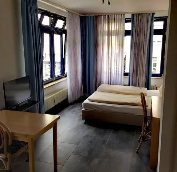 Fotos del hotel Altschwabing:  14