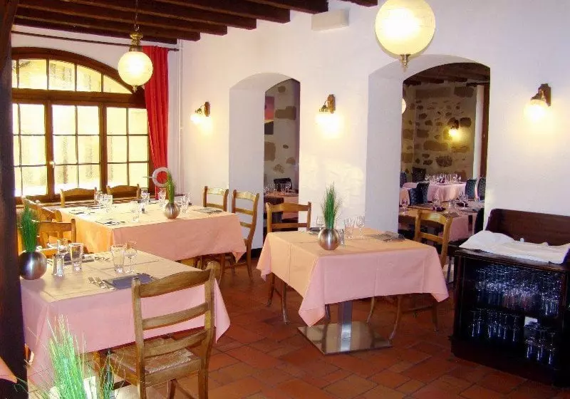 Fotos del hotel Hostellerie De La Vendee:  3