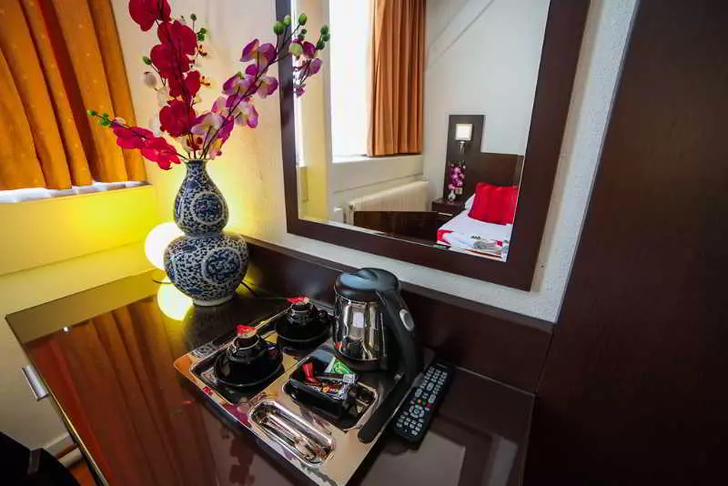 Fotos del hotel Falcon Plaza:  2