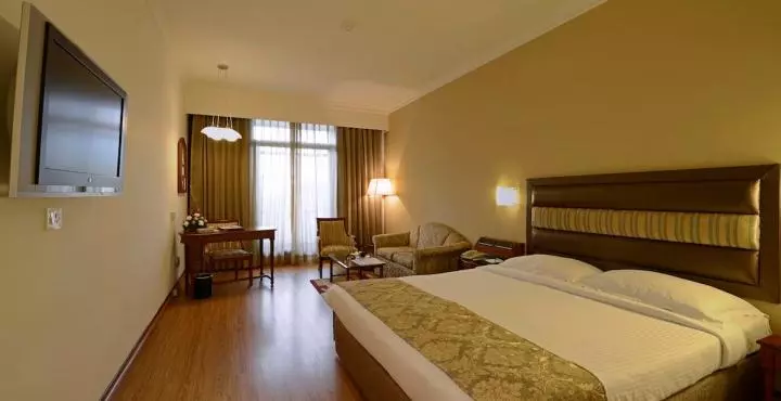 Fotos del hotel Sun-n-Sand Pune:  14