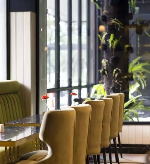 Fotos del hotel Aviary Bintaro:  6