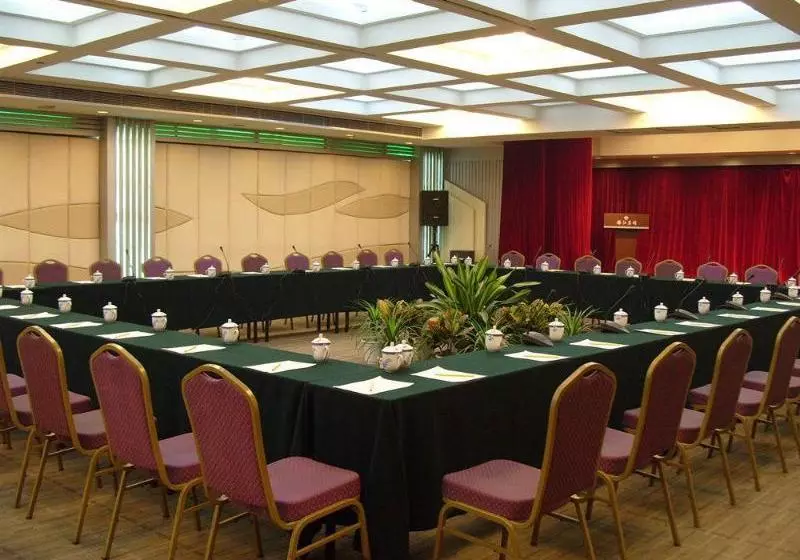 Fotos del hotel Enjoyor:  5