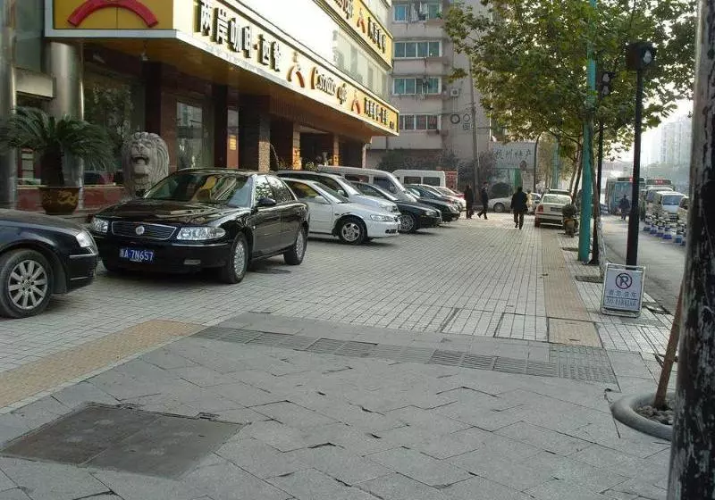 Fotos del hotel Enjoyor:  8