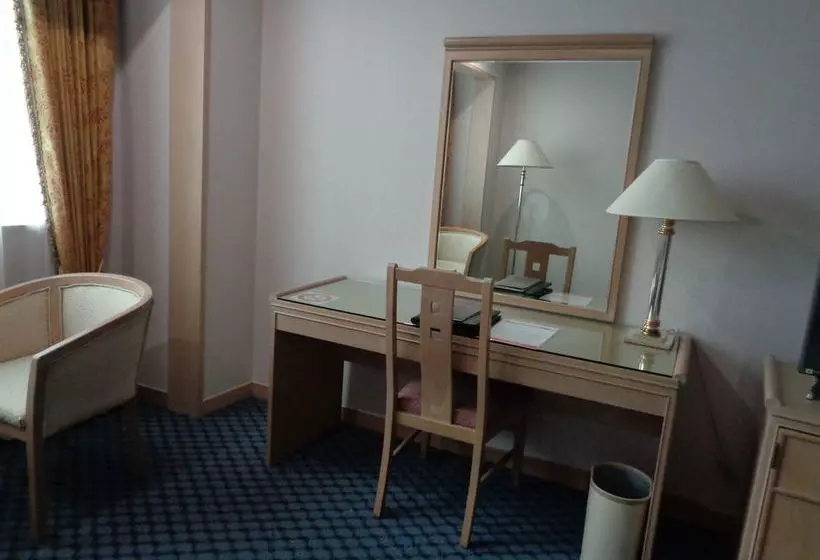 Fotos del hotel Legend:  16