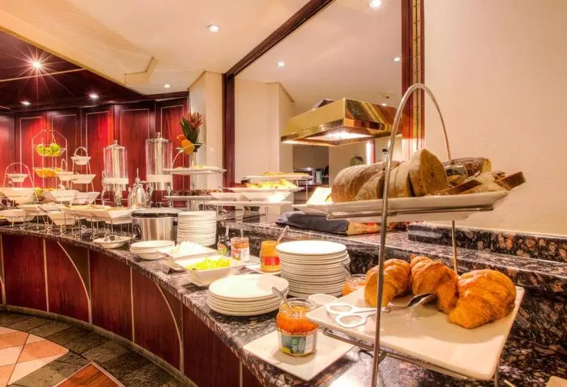 Fotos del hotel City Lodge Hotel V&a Waterfront:  20