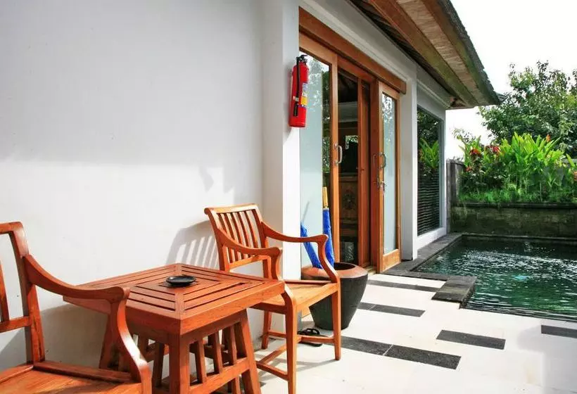 Fotos del hotel Sekar Nusa Resort:  9