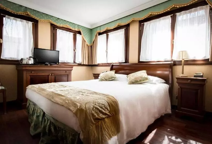 Fotos del hotel Hotel Anastasia:  10