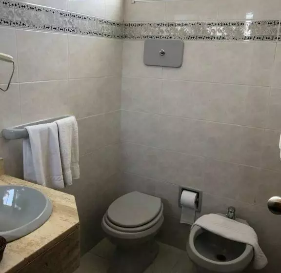 Fotos del hotel San Fernando:  8