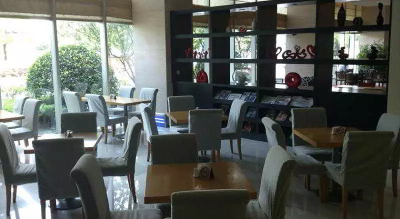 Fotos del hotel Q Box Hotel Shanghai Meilong:  11