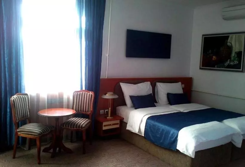 Fotos del hotel Leotar:  2