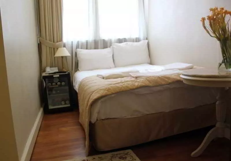 Fotos del hotel Mono Suites:  8