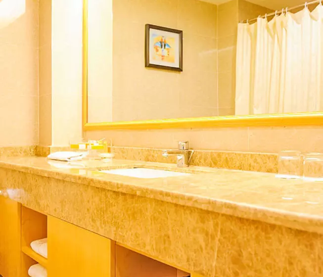 Fotos del hotel Eastern Garden Service Apartment:  11