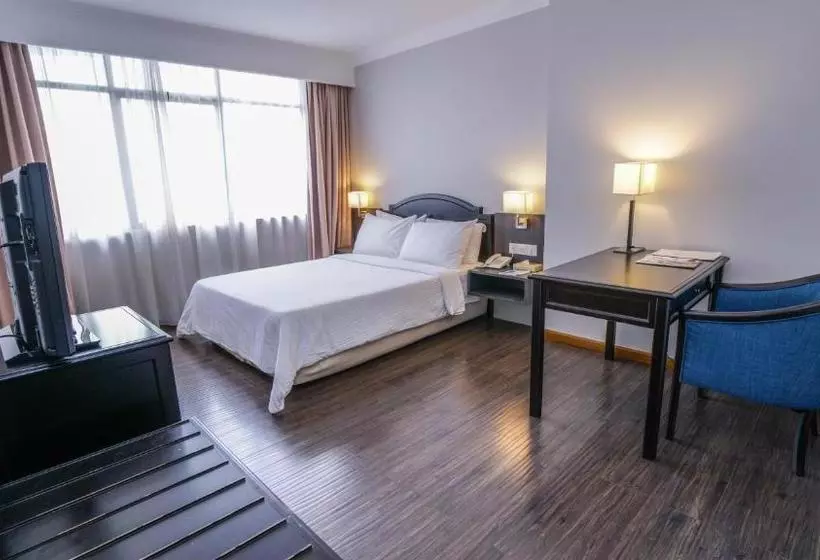 Fotos del hotel Kingwood Hotel Kuching:  11