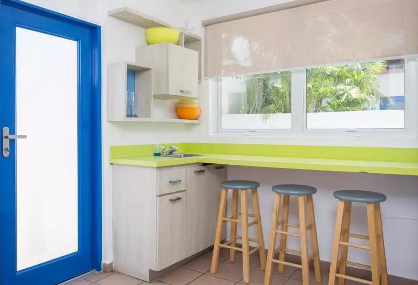 Fotos del hotel Tres Palmas Inn:  3