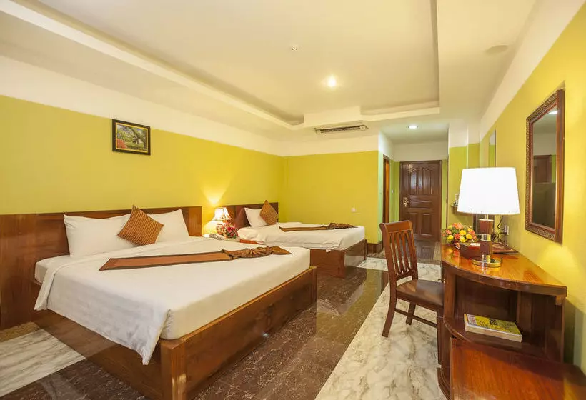 Fotos del hotel High Sky:  17