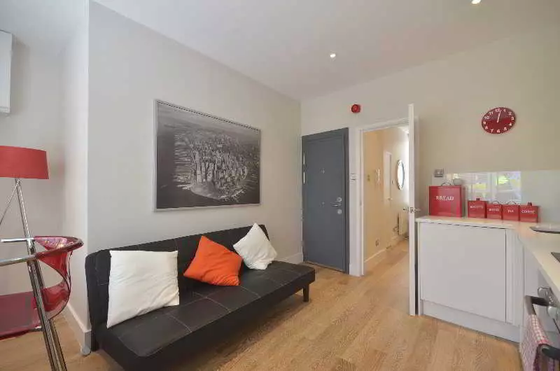 Fotos del hotel West End Living:  16