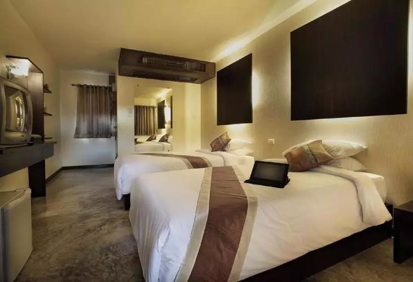 Fotos del hotel Tawan Court:  7