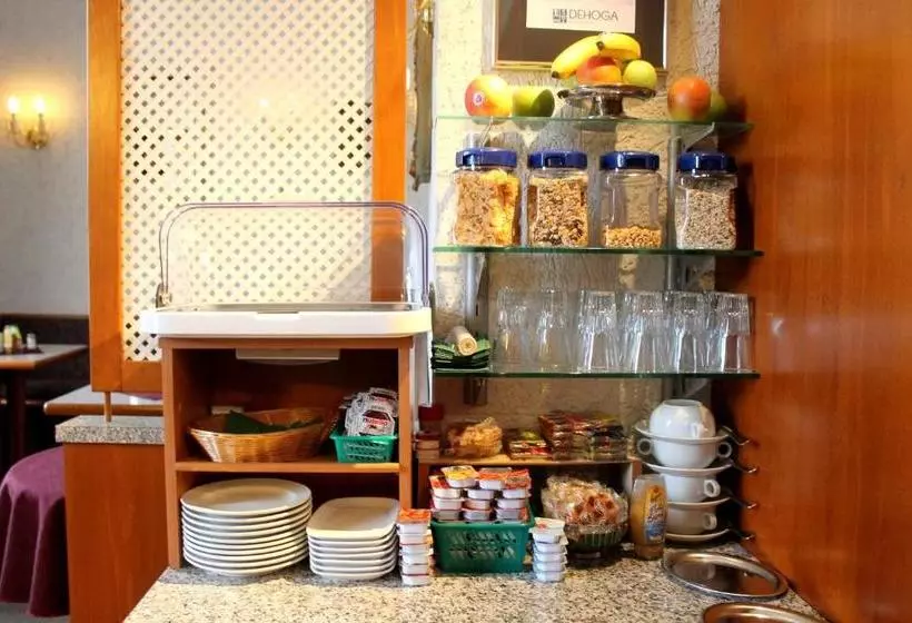 Fotos del hotel Adler:  6