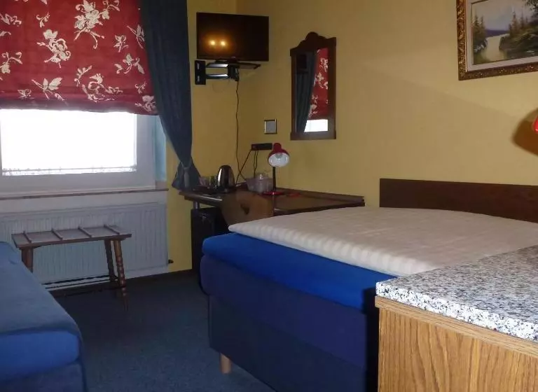 Fotos del hotel Adler:  8