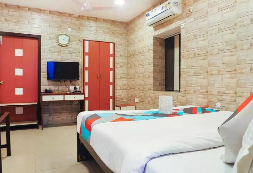 Fotos del hotel Fabexpress Neeranand Regency:  9