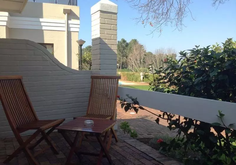 Fotos del hotel Helderberg Forest Lodge:  4