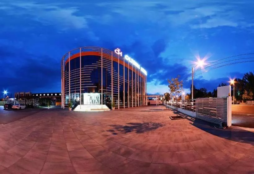 Fotos del hotel Oltenia:  5