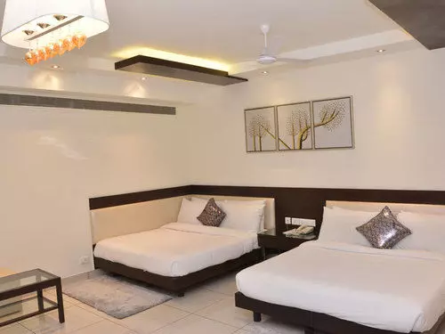 Fotos del hotel Amrapali Grand:  12