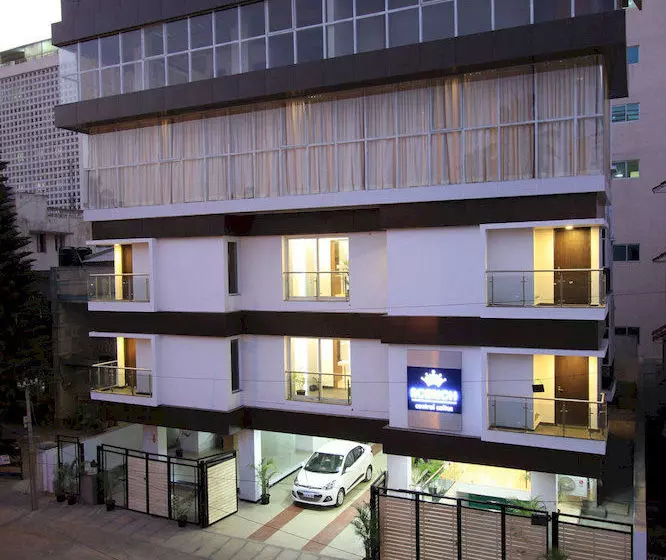 Fotos del hotel Sovereign Suites:  5