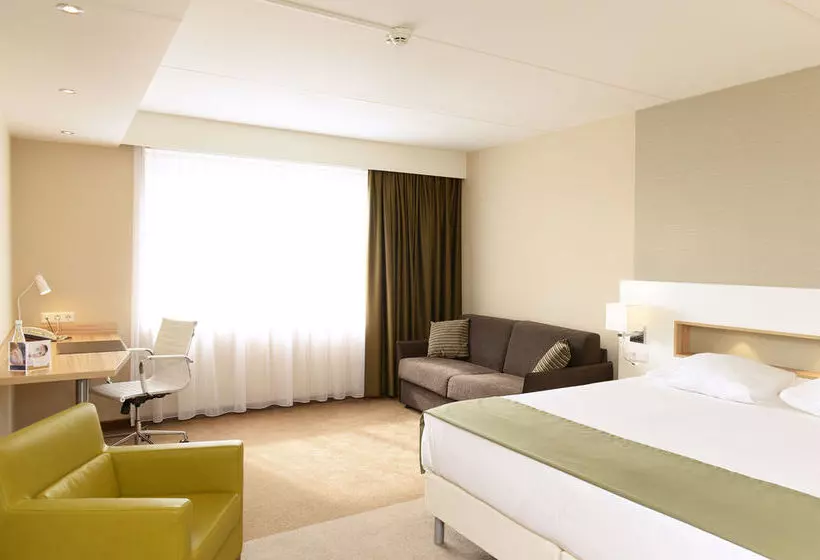 Golden Tulip Amsterdam Riverside