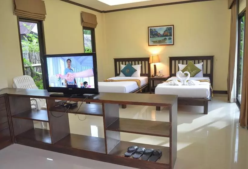 Fotos del hotel The Villa Laemhin Lagoon Resort:  10