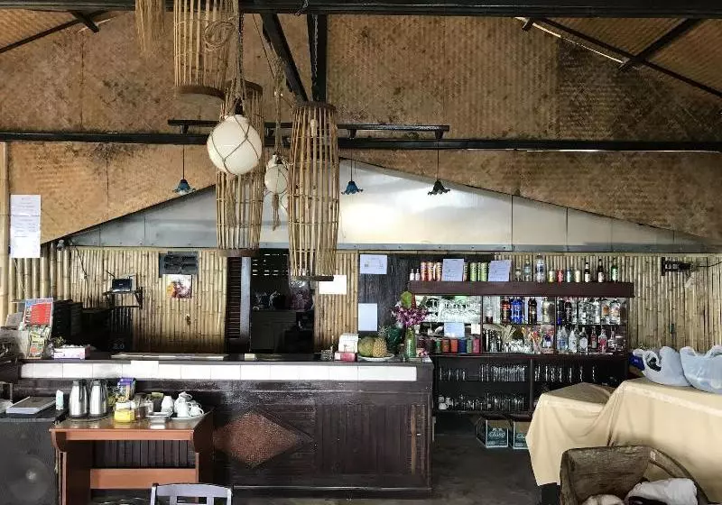 Fotos del hotel J2b Beach Bungalows:  3