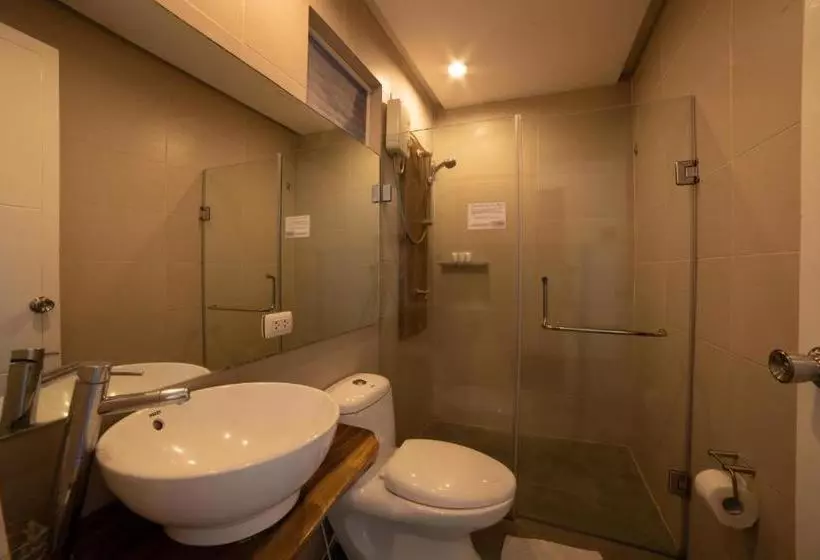 Fotos del hotel One Manalo Place:  8