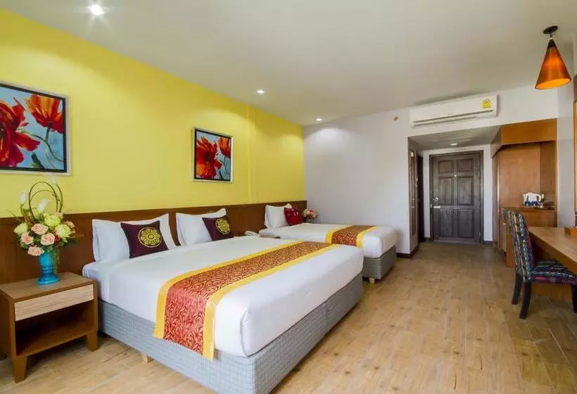 Fotos del hotel The Win Pattaya:  25