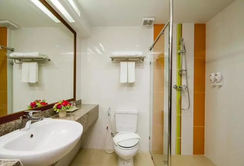 Fotos del hotel The Win Pattaya:  12