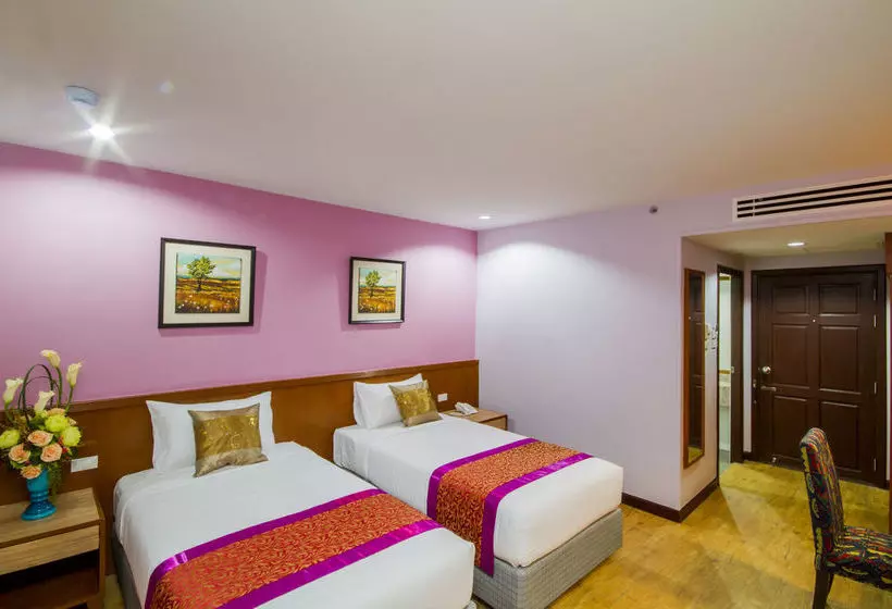 Fotos del hotel The Win Pattaya:  15